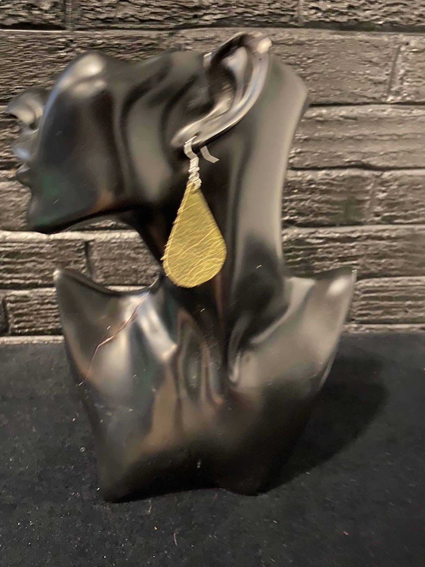 Small Tear Drops Earrings